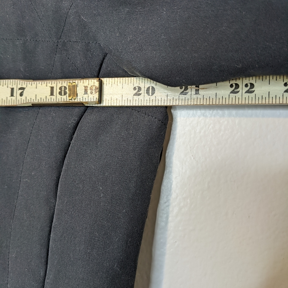 COLUMBIA- WOMEN'S Medium - BLACK FULL ZIP LIGHT WEIGHT JACKET - Picture 7 of 7
